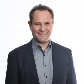  Klaus Huber